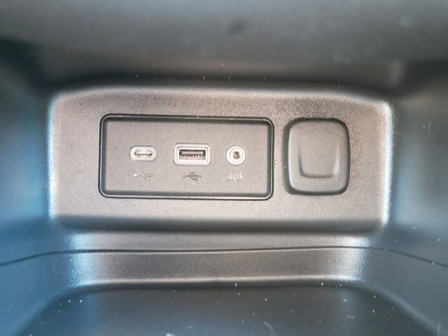 Used 2023 Chevrolet Equinox LT AWD/4WD image 20