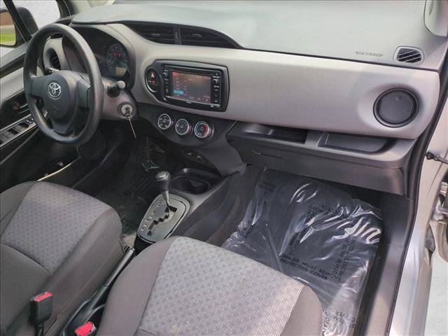 Used 2015 Toyota Yaris L FWD image 19