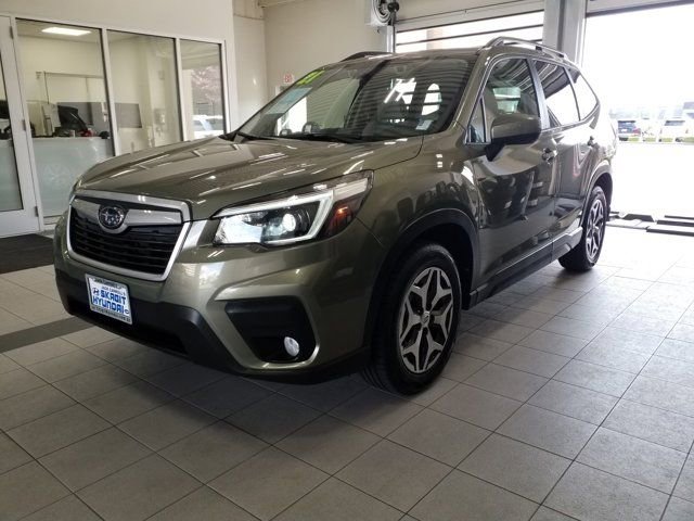 Used 2021 Subaru Forester Premium w/ Popular Package #1 image 2