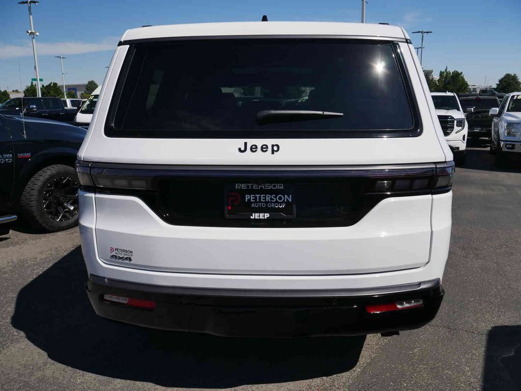 New 2026 Jeep Grand Wagoneer Limited AWD/4WD image 22