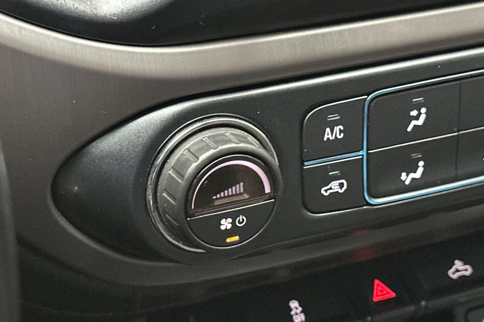 Used 2018 GMC Canyon All Terrain image 27