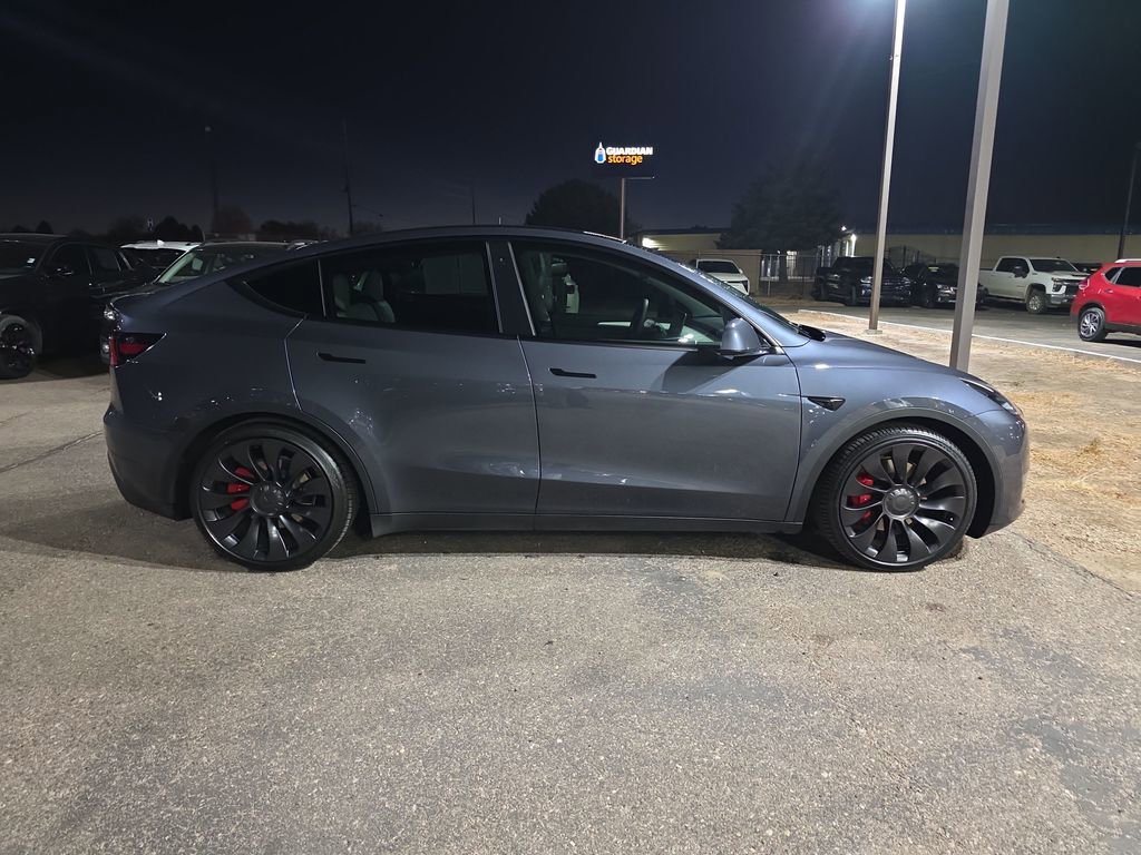 Used 2022 Tesla Model Y Performance image 6