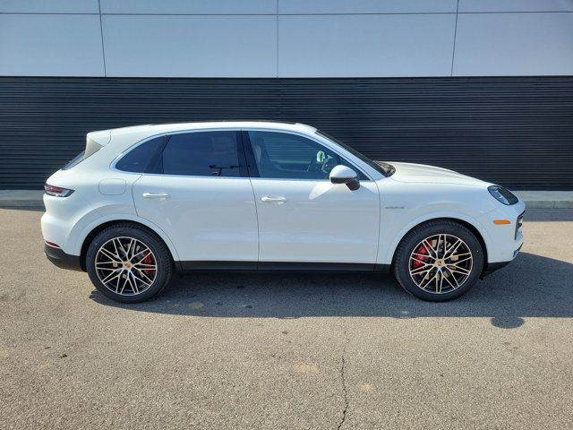 New 2026 Porsche Cayenne S AWD/4WD image 8