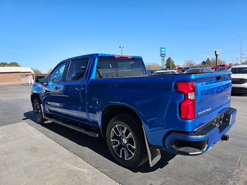 Used 2024 Chevrolet Silverado 1500 RST w/ Z71 Off-Road Package AWD/4WD image 5