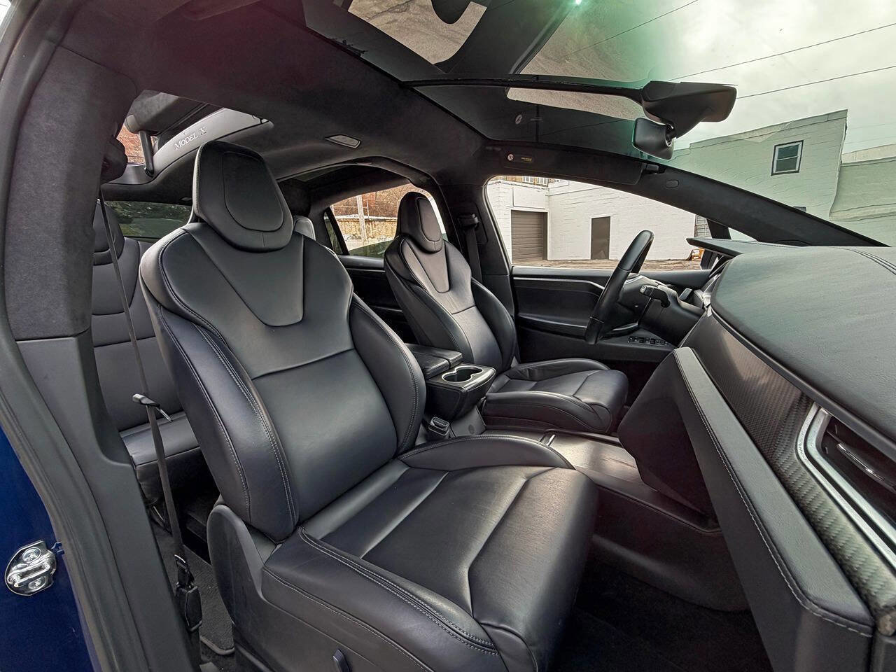 Used 2017 Tesla Model X 75D image 9