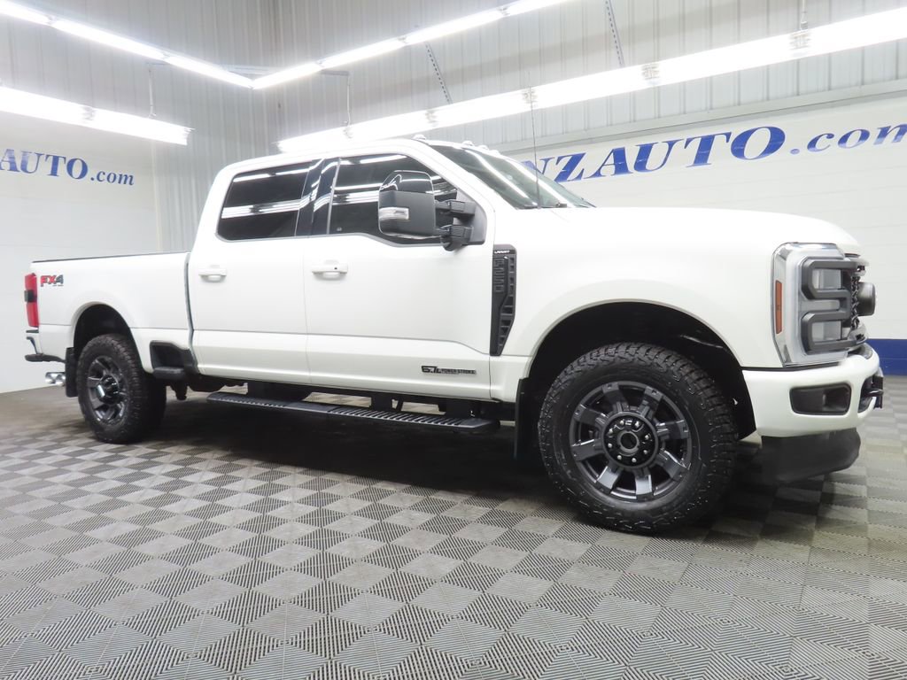 Used 2024 Ford F250 Lariat w/ Sport Appearance Package AWD/4WD image 3