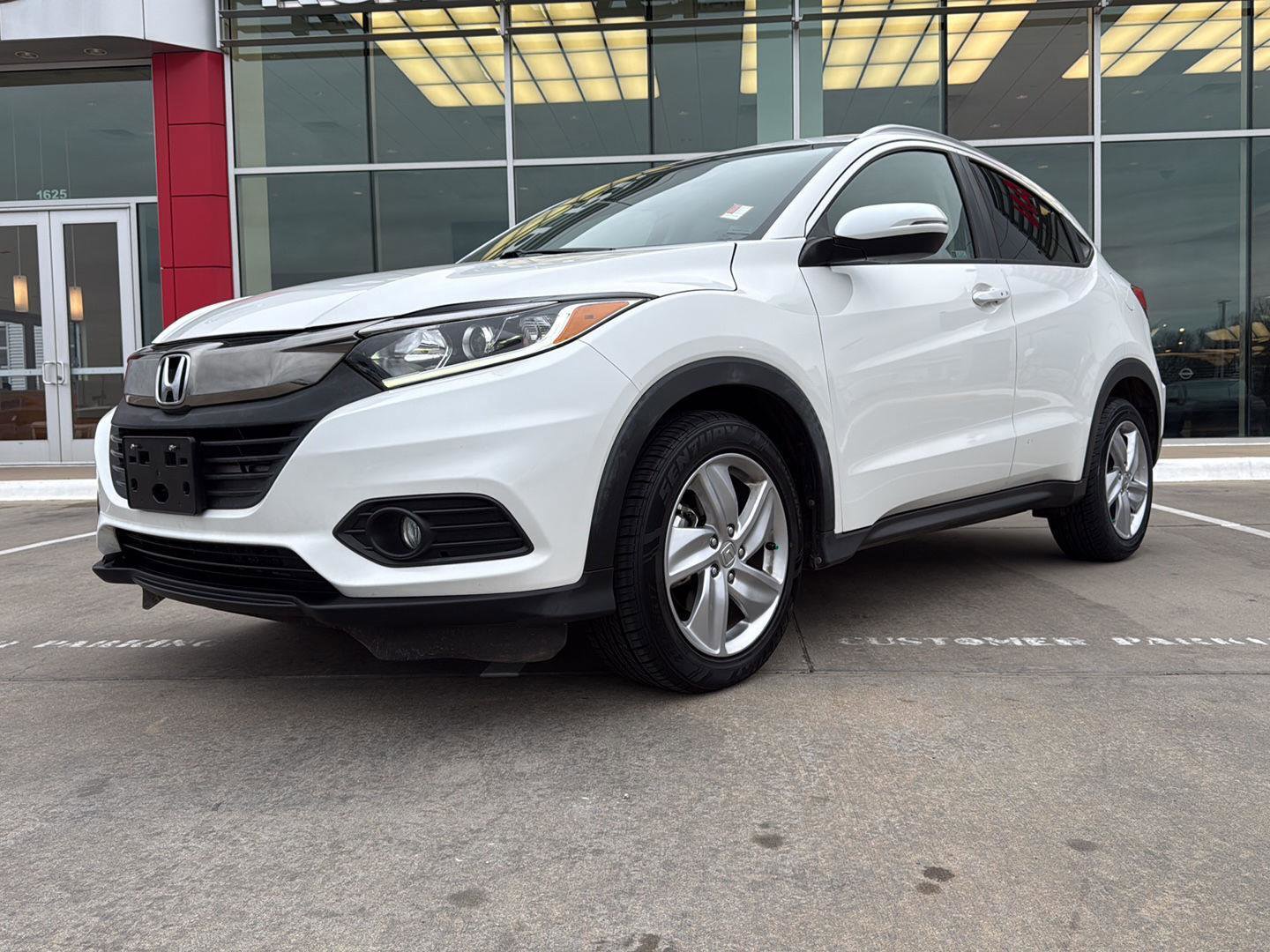 Used 2020 Honda HR-V EX image 2