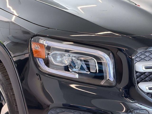 Certified 2023 Mercedes-Benz GLB 250 4MATIC image 9
