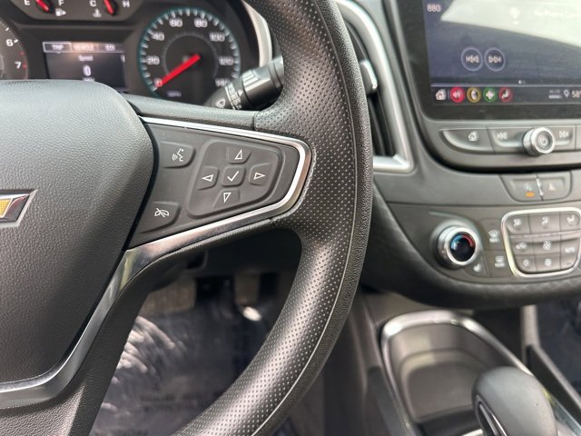 Used 2025 Chevrolet Malibu LT image 16