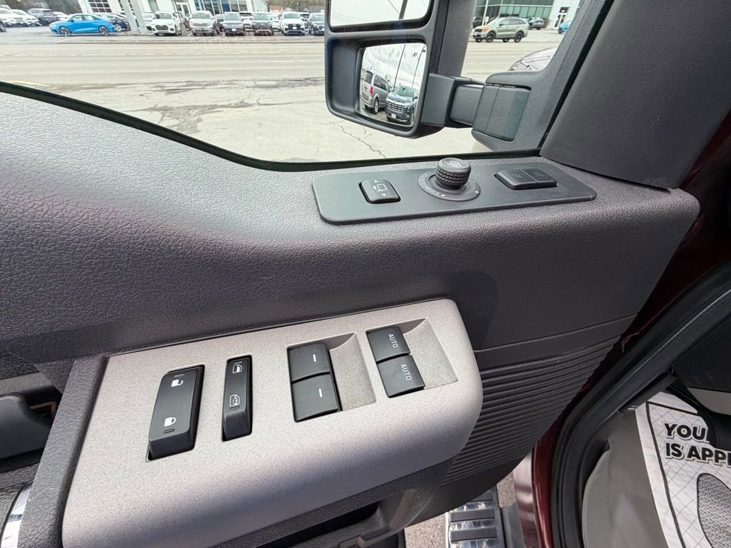 Used 2016 Ford F250 Lariat w/ Lariat Ultimate Package image 25