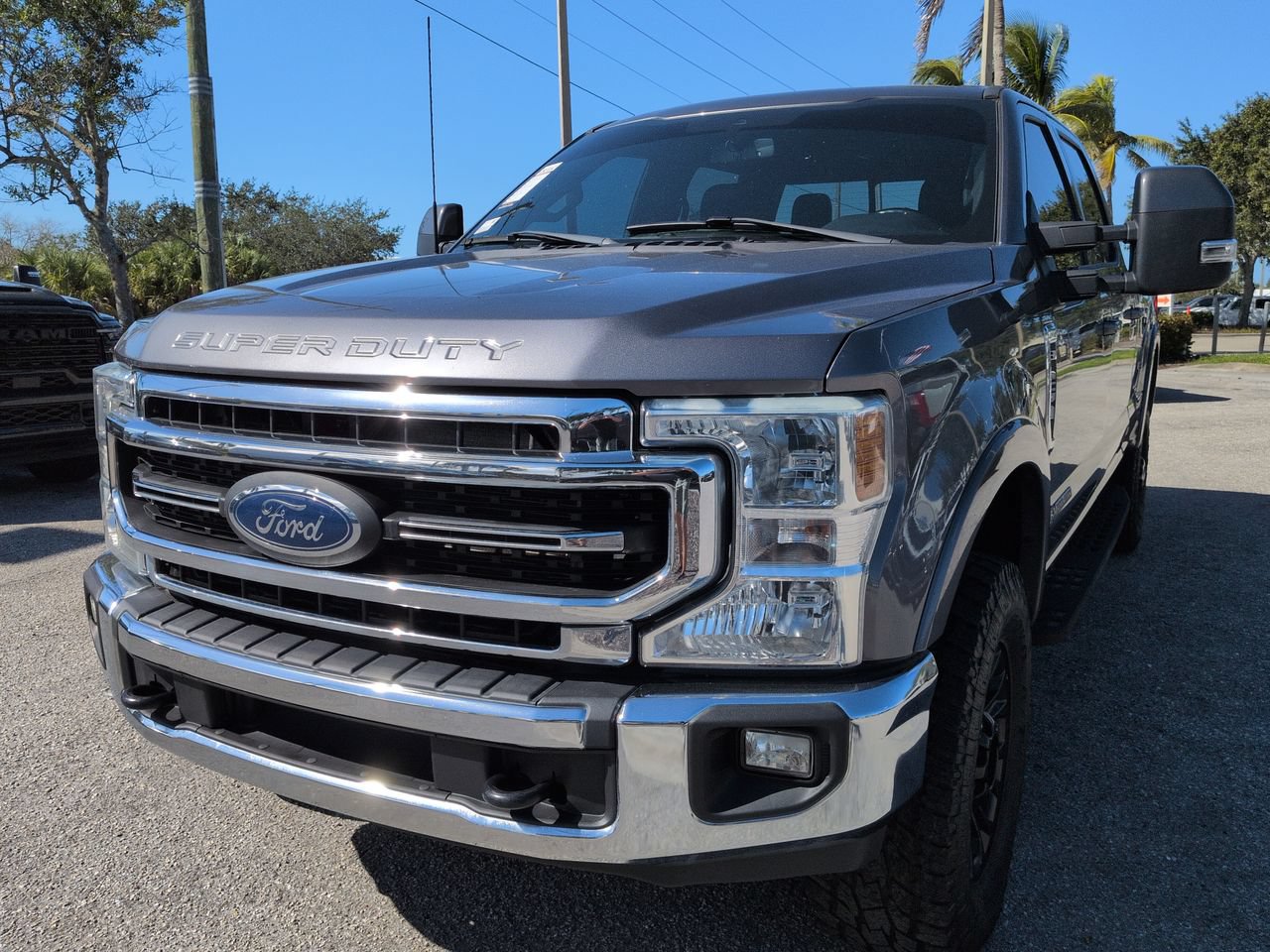 Used 2022 Ford F250 Lariat w/ Tremor Off-Road Package AWD/4WD image 9