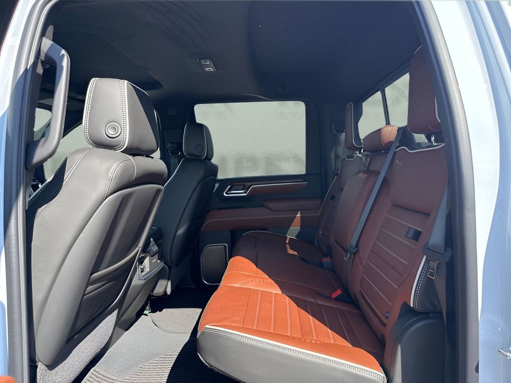 New 2026 GMC Sierra 2500 Denali Ultimate AWD/4WD image 12