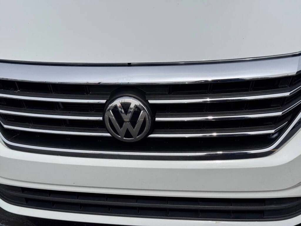 Used 2020 Volkswagen Passat 2.0T SE image 23