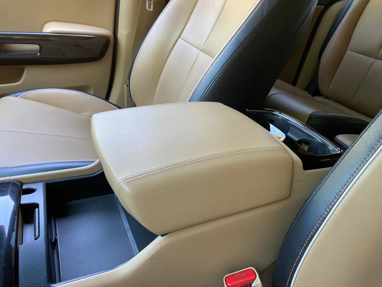 Used 2018 Kia Sedona EX FWD image 55