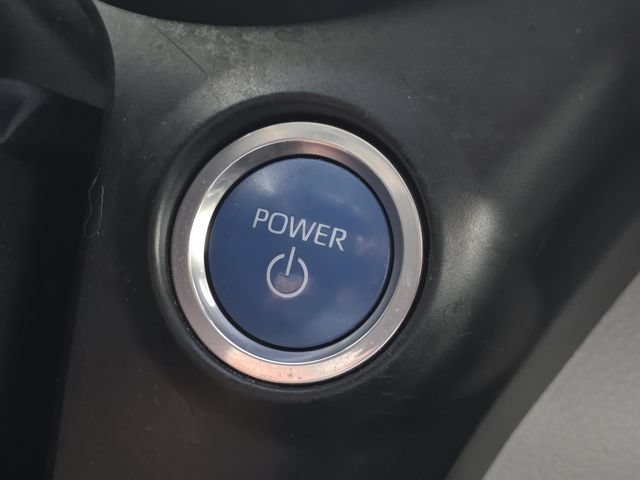 Used 2022 Toyota Sienna XLE FWD image 22