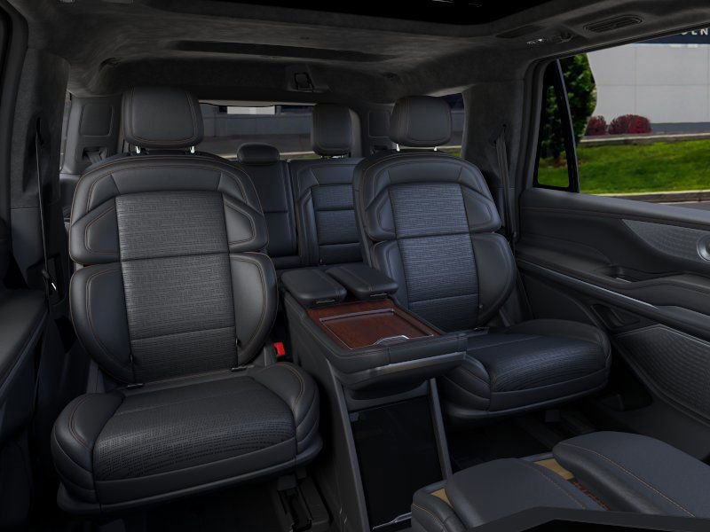 New 2025 Lincoln Navigator Black Label image 44