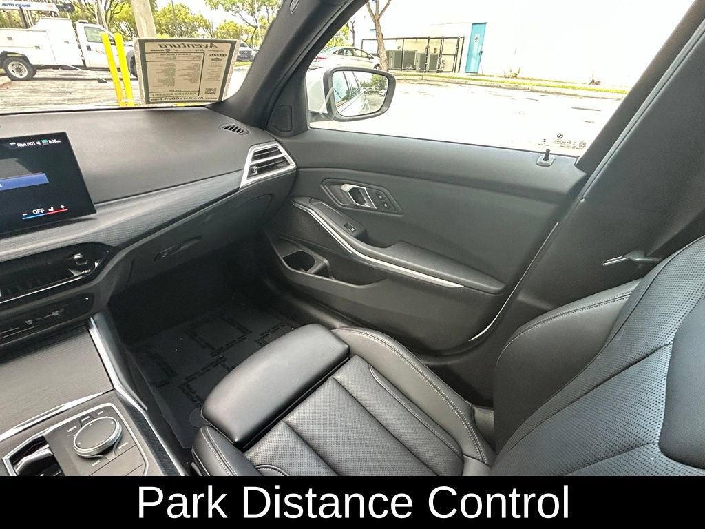 Used 2025 BMW 330i Sedan w/ Convenience Package RWD image 11
