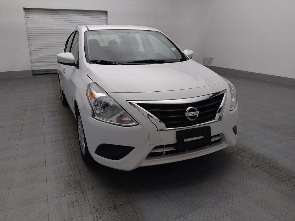 Used 2019 Nissan Versa SV FWD image 14