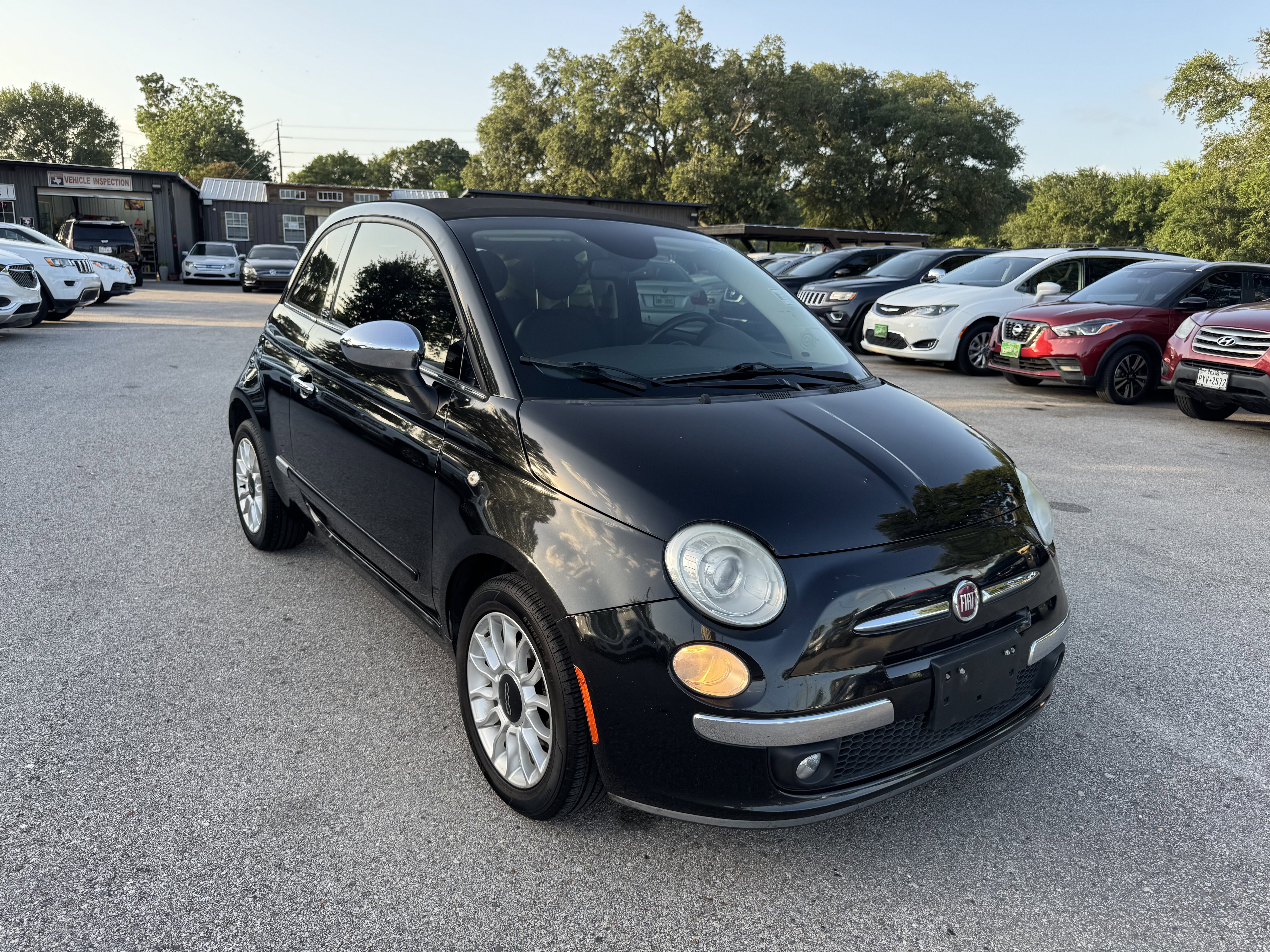 Used 2013 FIAT 500 Lounge w/ Luxury Leather Pkg image 4