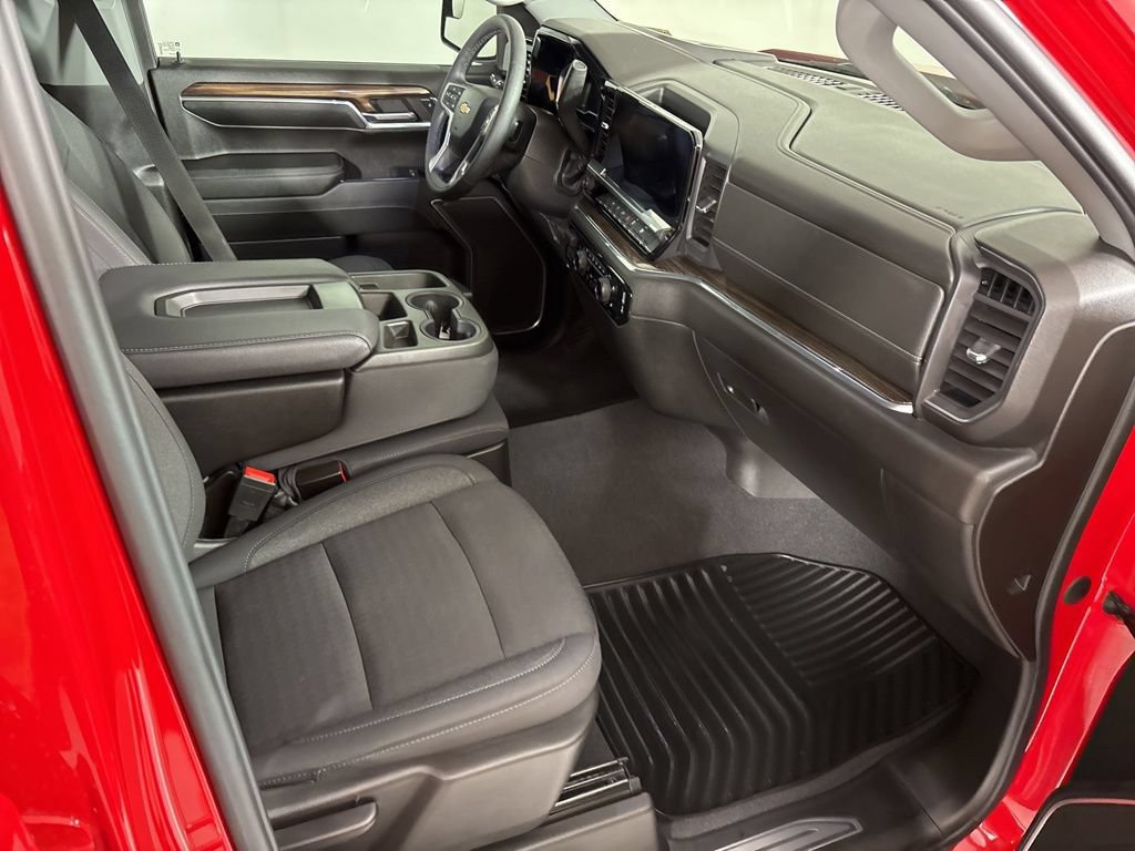 Used 2023 Chevrolet Silverado 1500 LT RWD image 23