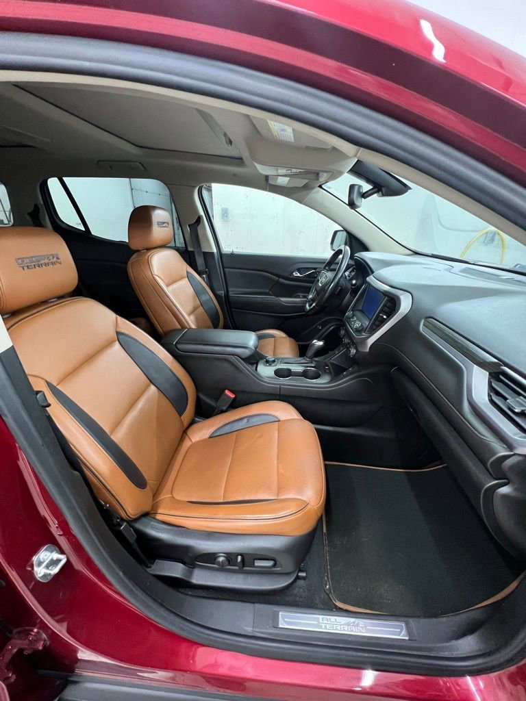 Used 2019 GMC Acadia SLT image 7