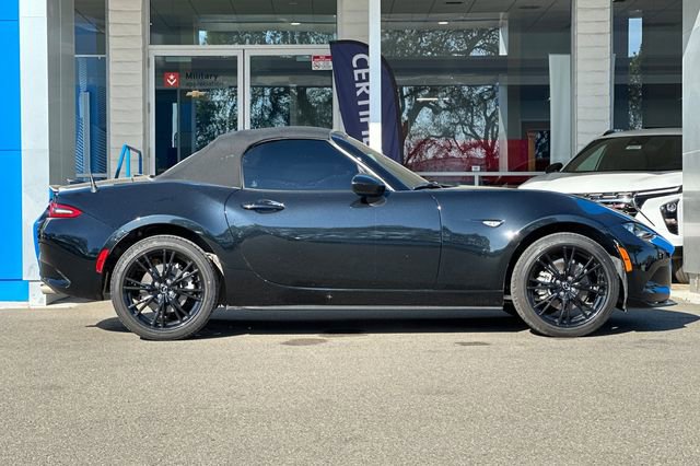Used 2025 MAZDA MX-5 Miata Club w/ Weather Package image 4