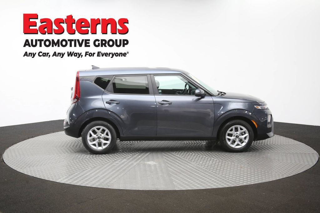 Used 2020 Kia Soul S FWD image 43