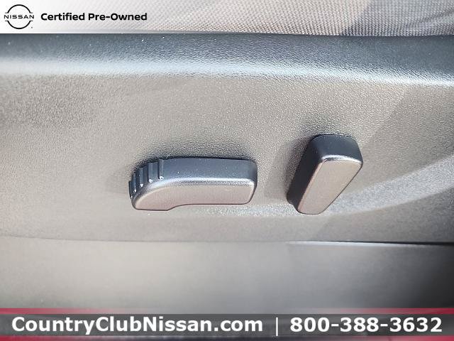 Certified 2024 Nissan Frontier SV w/ Tow Package AWD/4WD image 12