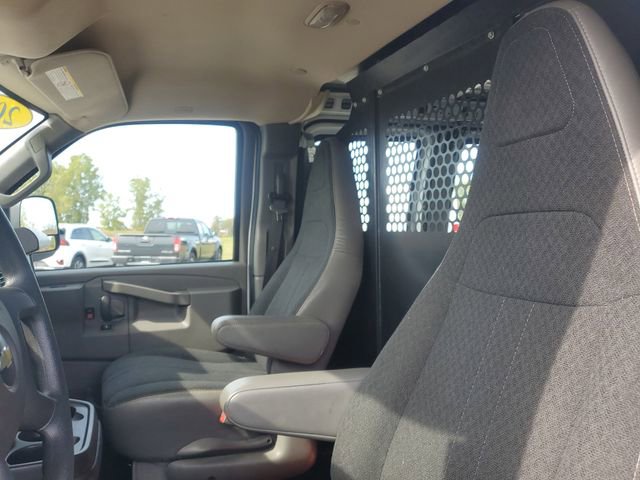 Used 2023 Chevrolet Express 2500 w/ Driver Convenience Package image 9