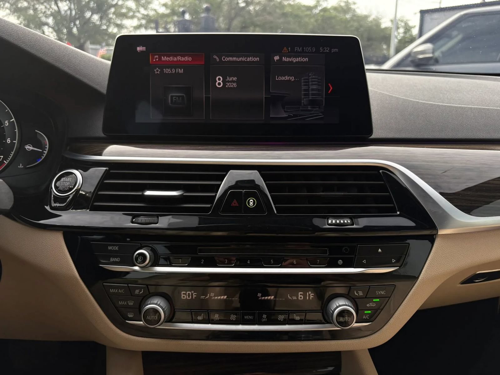 Used 2019 BMW 530i xDrive w/ Convenience Package AWD/4WD image 24