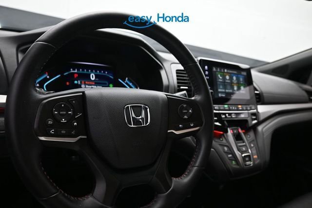 Used 2023 Honda Odyssey Sport image 10