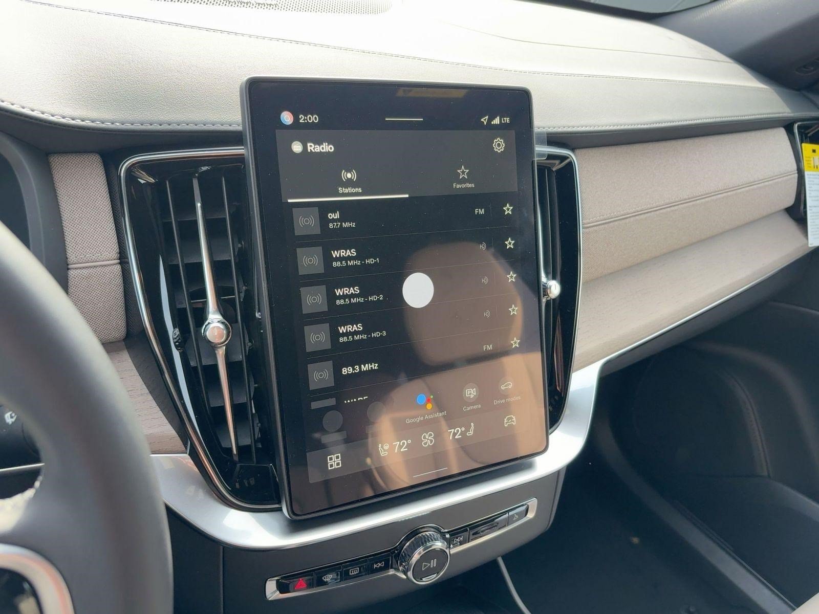 New 2026 Volvo XC90 T8 Plus AWD/4WD image 22