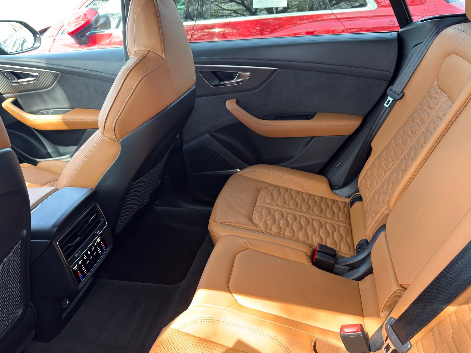 Certified 2023 Audi RS Q8 w/ Black Optic Package image 31