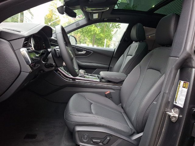 New 2027 Audi Q8 Premium Plus AWD/4WD image 9