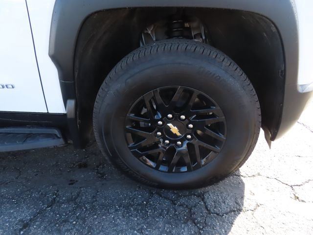 Used 2024 Chevrolet Silverado EV W/T image 11