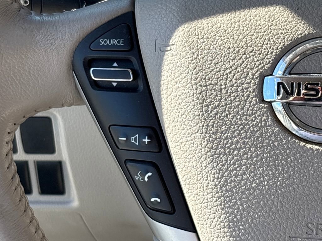 Used 2016 Nissan Quest SV image 20