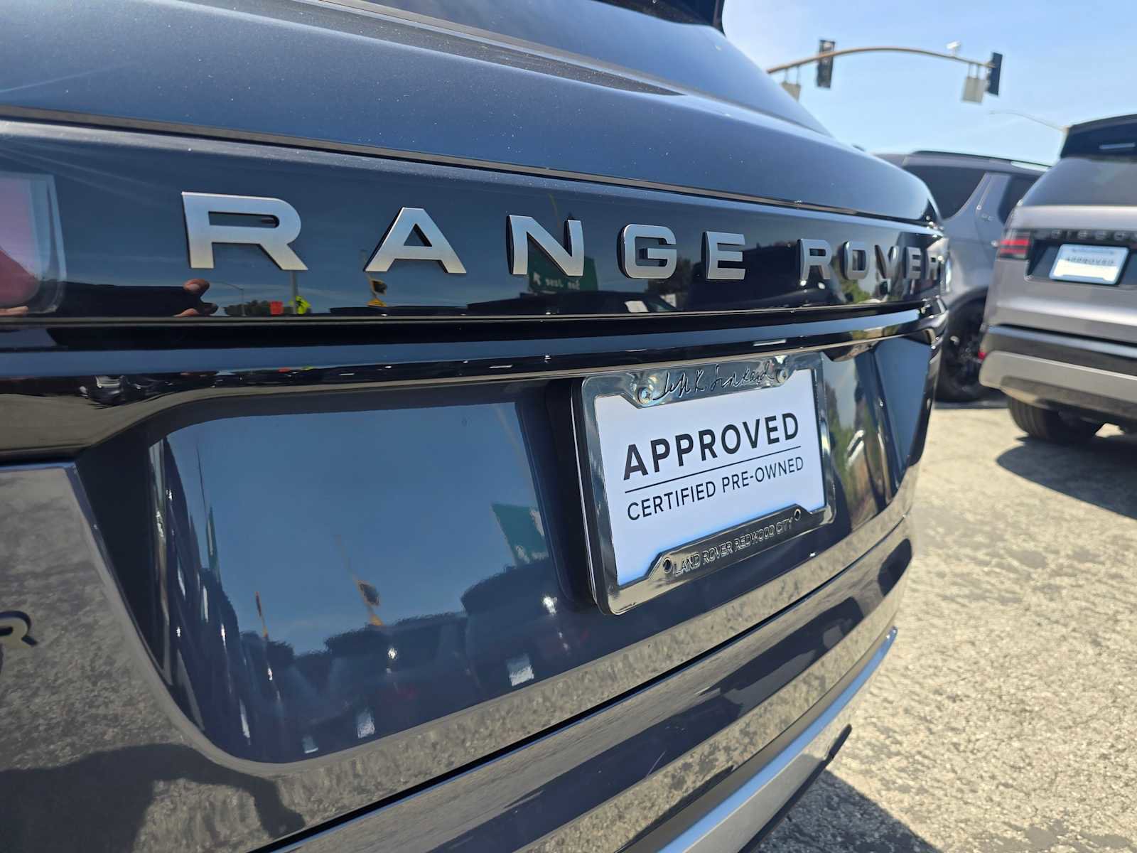 Used 2026 Land Rover Range Rover Velar S AWD/4WD image 13