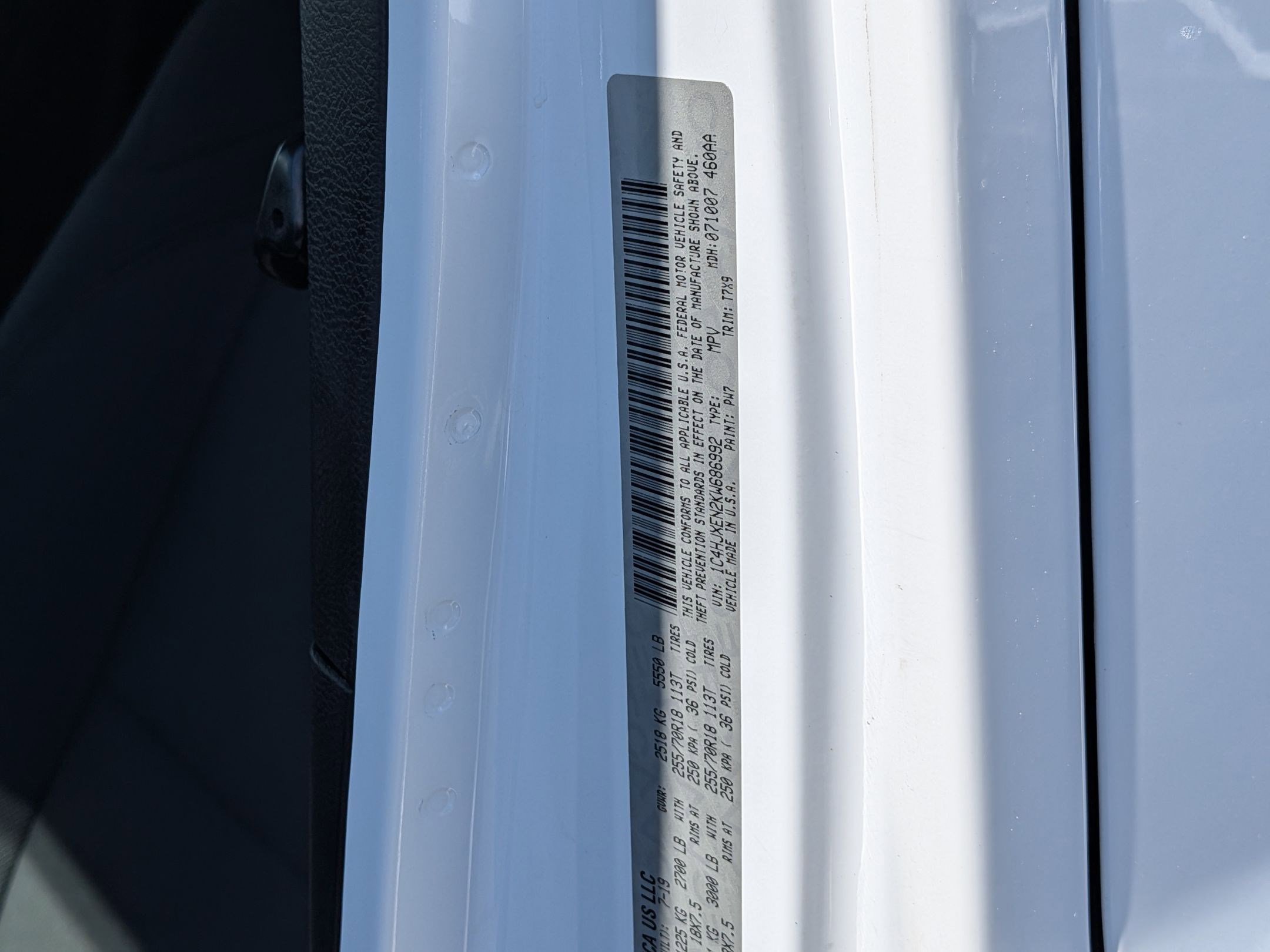 Used 2019 Jeep Wrangler Unlimited Sahara image 33