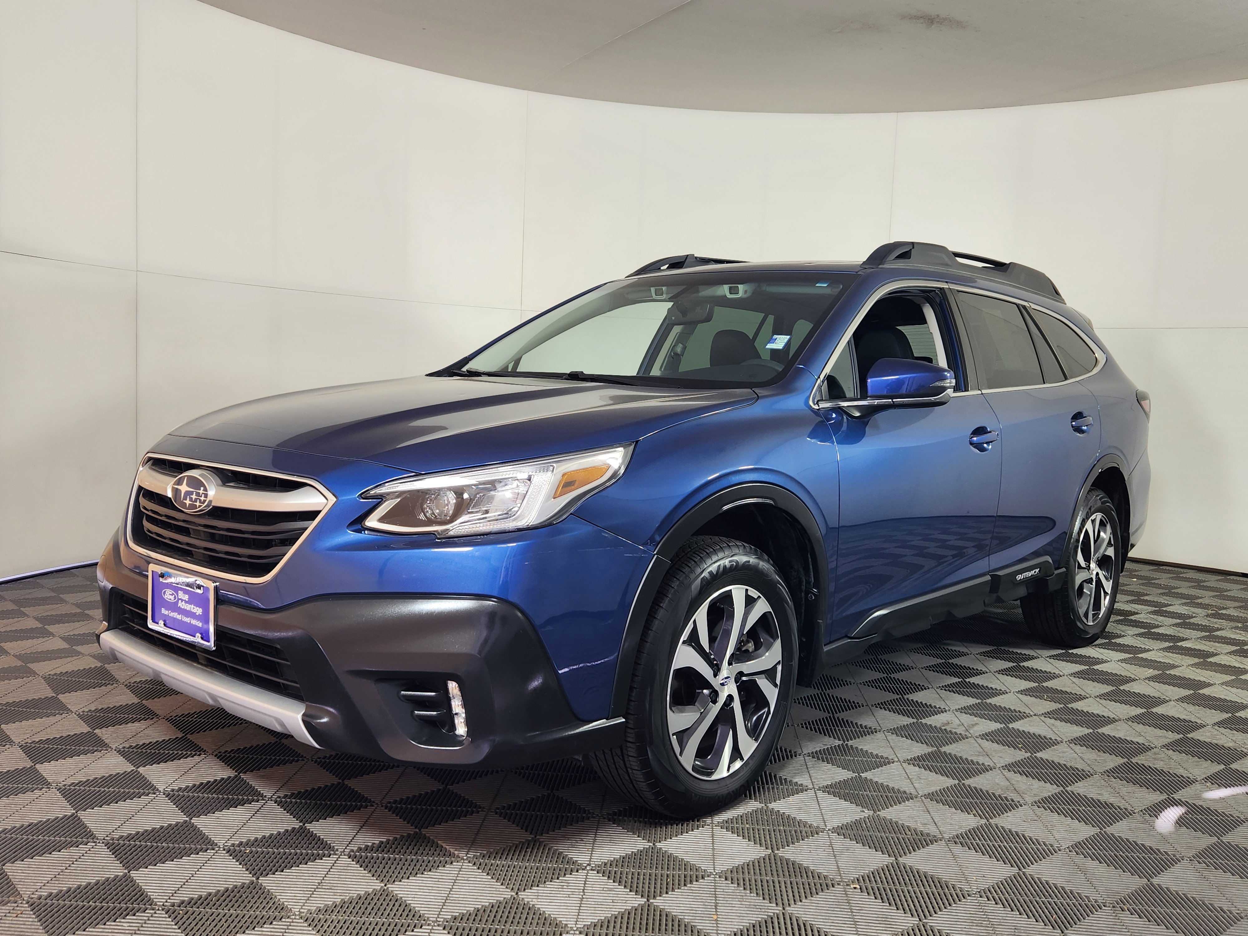Used 2022 Subaru Outback Limited XT w/ Popular Package #2 image 3