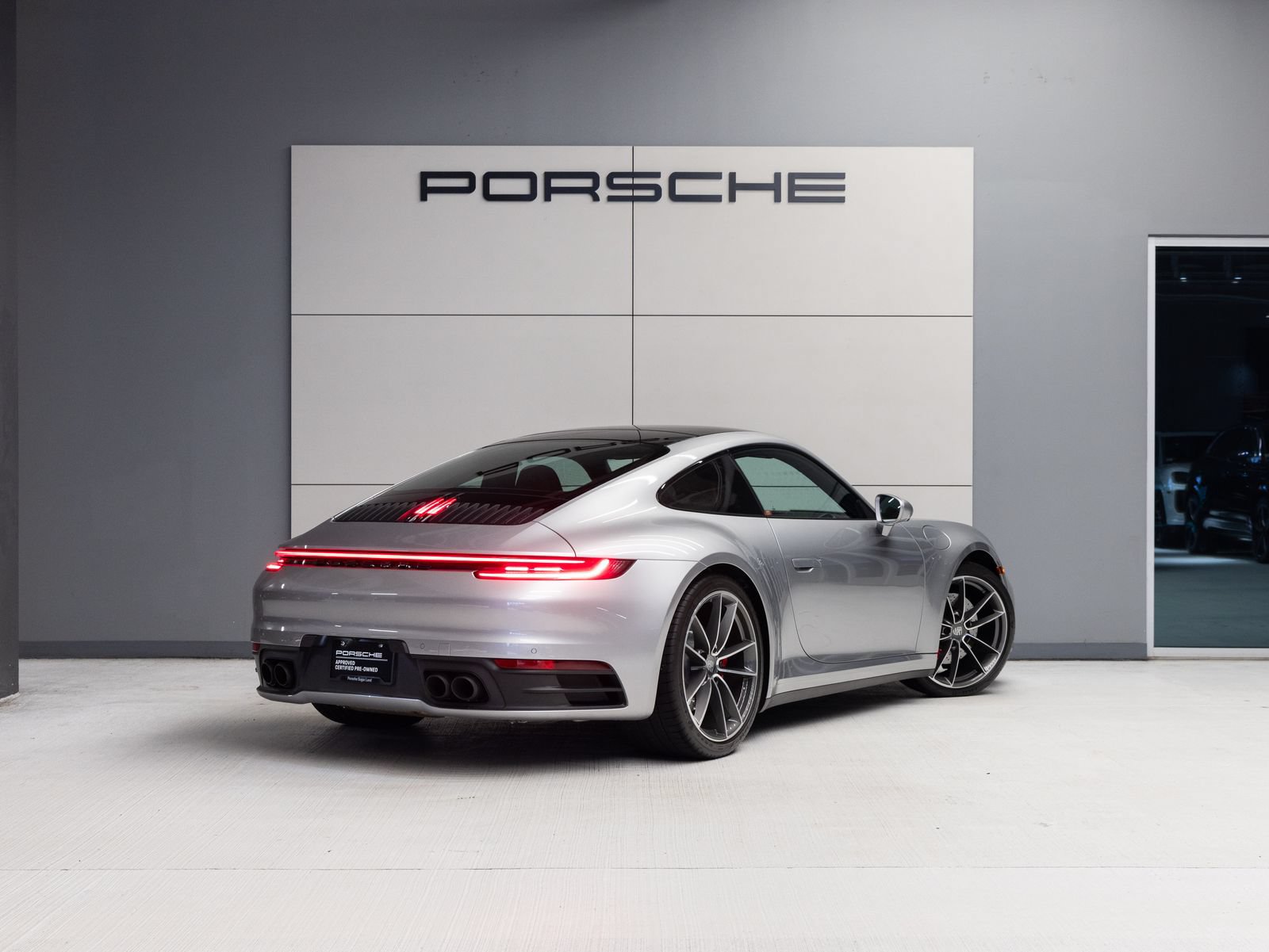 Certified 2024 Porsche 911 Carrera S RWD image 7