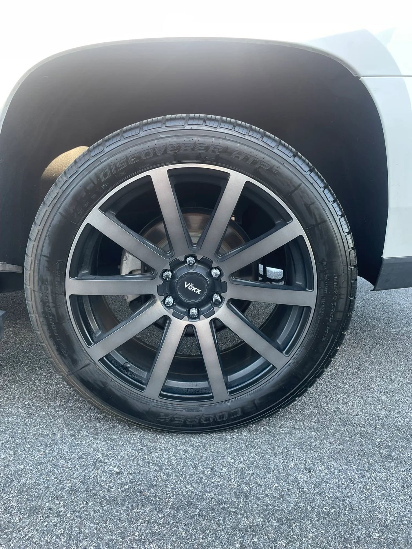 Used 2018 Cadillac Escalade ESV Premium Luxury AWD/4WD image 39