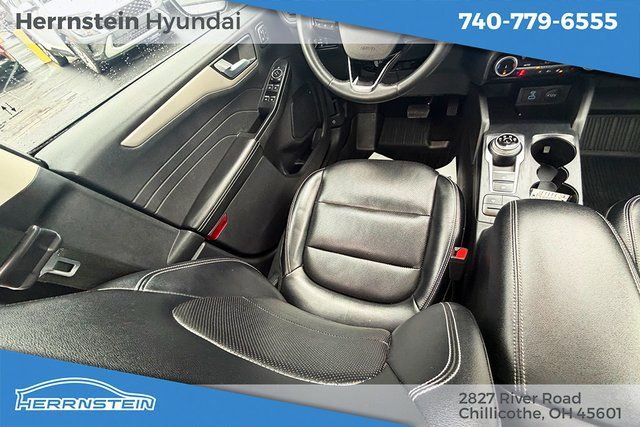 Used 2022 Ford Escape SEL w/ Technology Package image 10