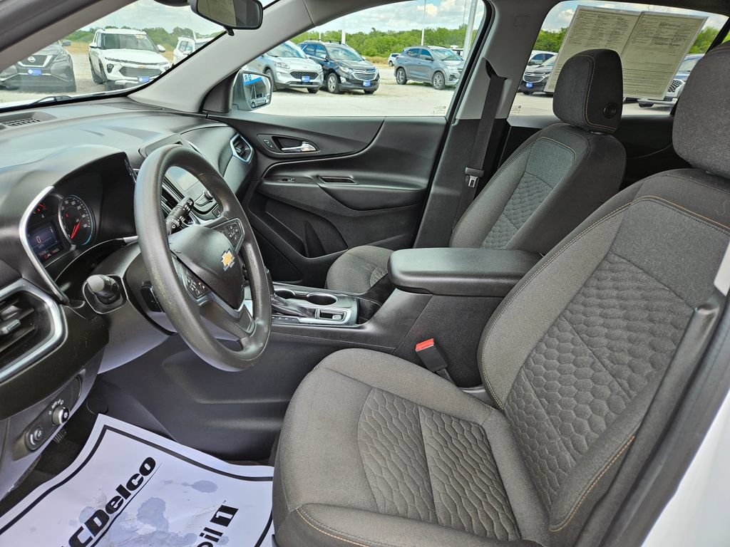 Used 2020 Chevrolet Equinox LT FWD image 21