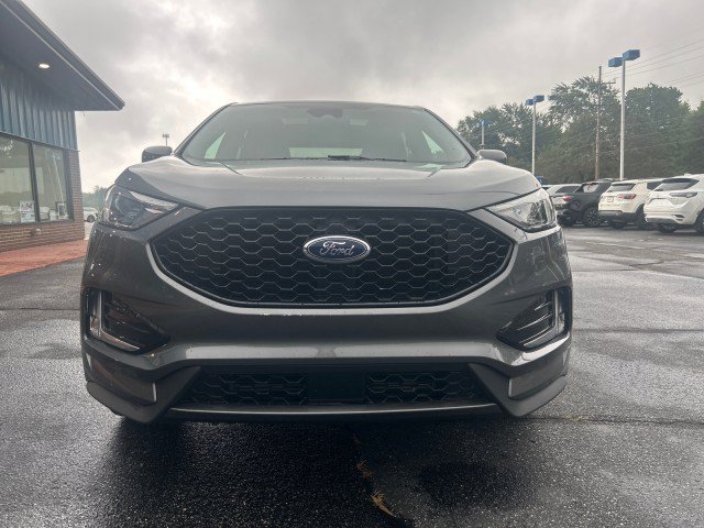 Used 2023 Ford Edge ST-Line AWD/4WD image 3