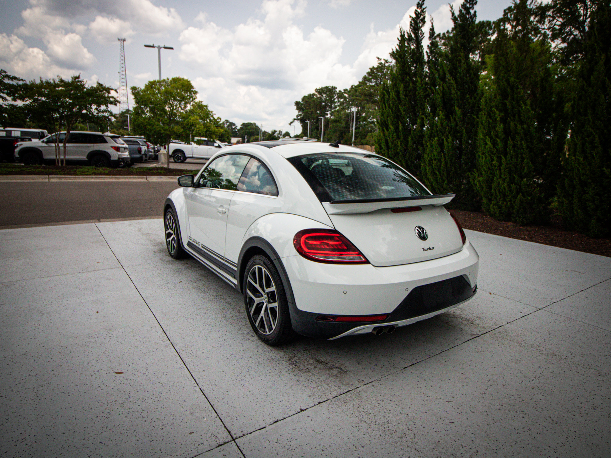 Used 2017 Volkswagen Beetle 1.8T Dune FWD image 6