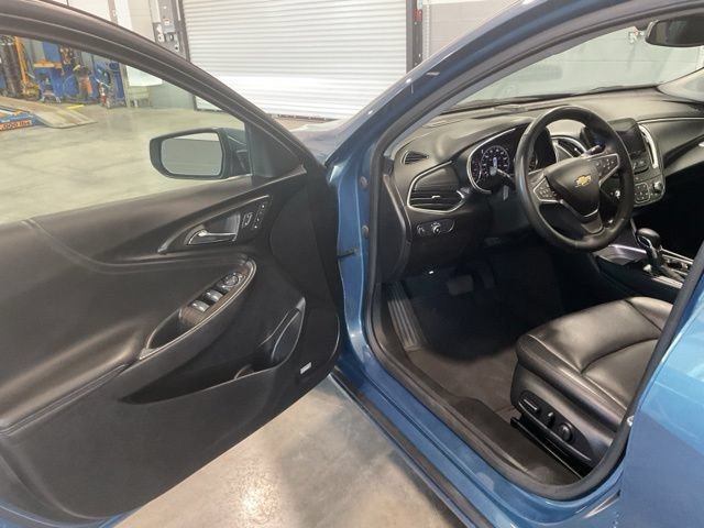 Used 2024 Chevrolet Malibu LT FWD image 25