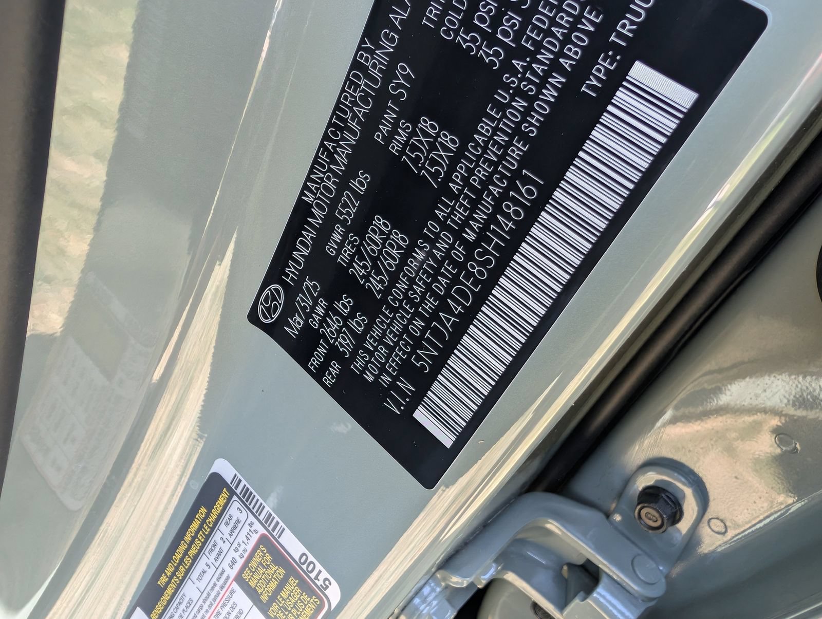 Certified 2025 Hyundai Santa Cruz SE FWD image 14