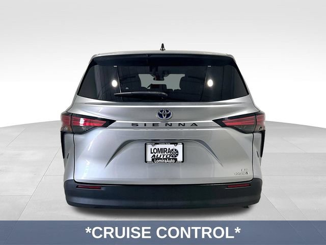 Used 2021 Toyota Sienna LE FWD image 9