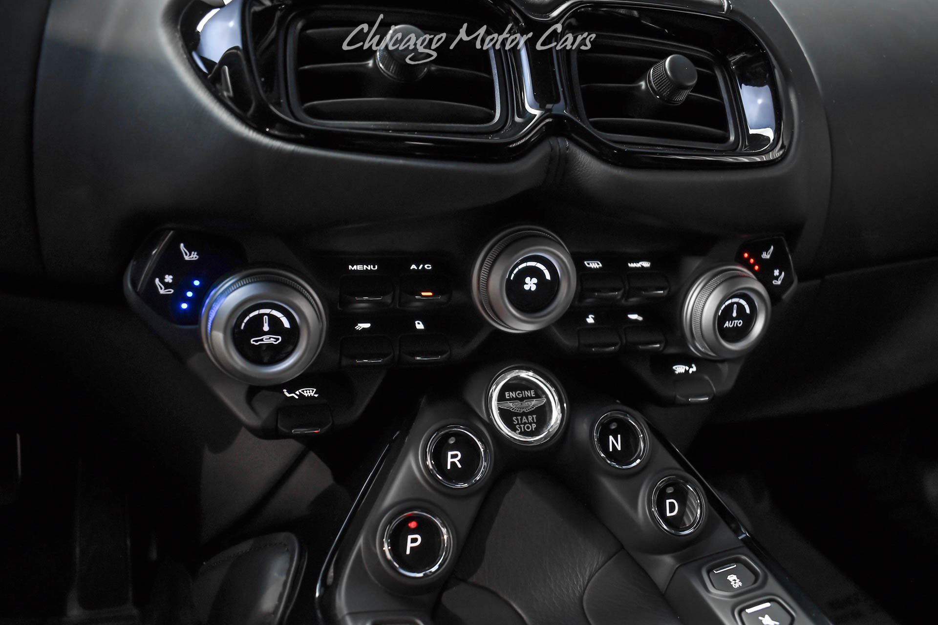 Used 2020 Aston Martin V8 Vantage Coupe RWD image 14