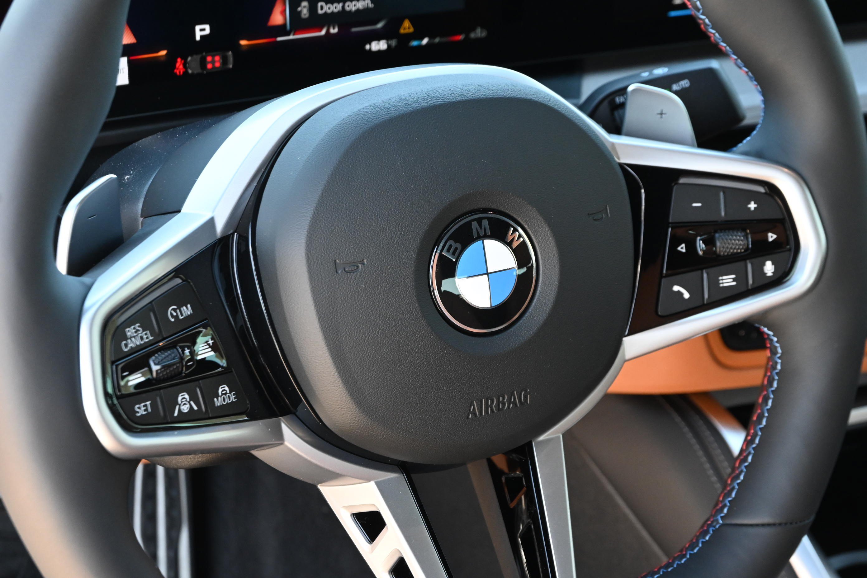 New 2026 BMW M440i Convertible RWD image 22